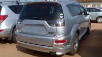 2010 MITSUBISHI OUTLANDER