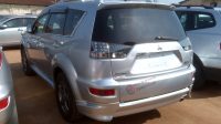 2010 MITSUBISHI OUTLANDER