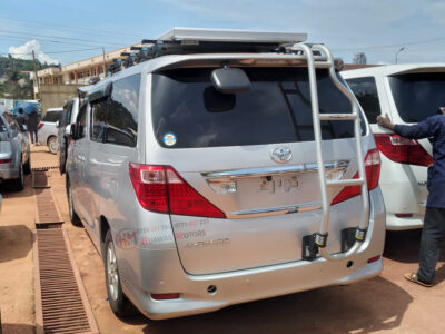 2010 TOYOTA ALPHARD