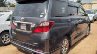 2010 TOYOTA ALPHARD