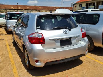 2010 TOYOTA AURIS