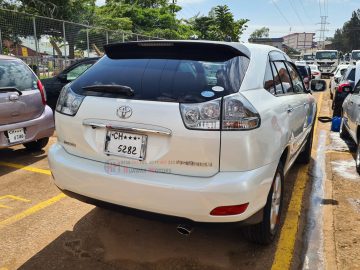 2010 TOYOTA HARRIER