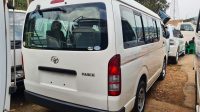 2010 TOYOTA HIACE VAN