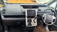 2010 TOYOTA NOAH