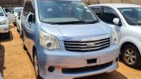 2010 TOYOTA NOAH