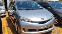 2010 TOYOTA WISH