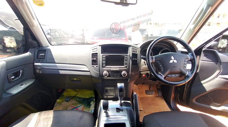 2011 MITSUBISHI PAJERO EXCEED