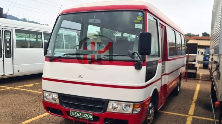 2011 MITSUBISHI ROSA BUS