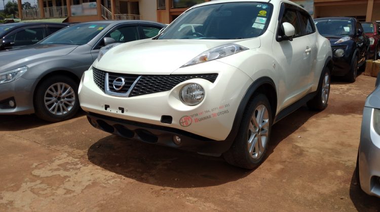 2011 NISSAN JUKE