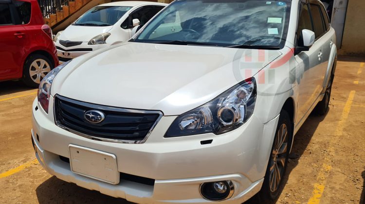 2011 SUBARU OUTBACK