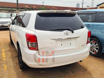 2011 TOYOTA COROLLA FIELDER