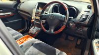 2011 TOYOTA HARRIER