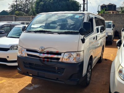 2012 TOYOTA HIACE VAN