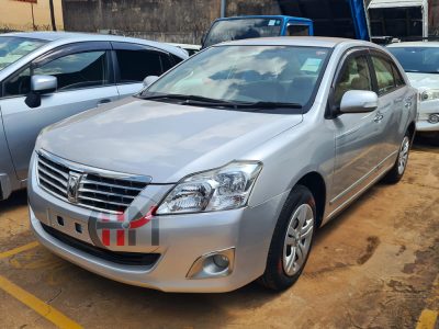 2012 TOYOTA PREMIO