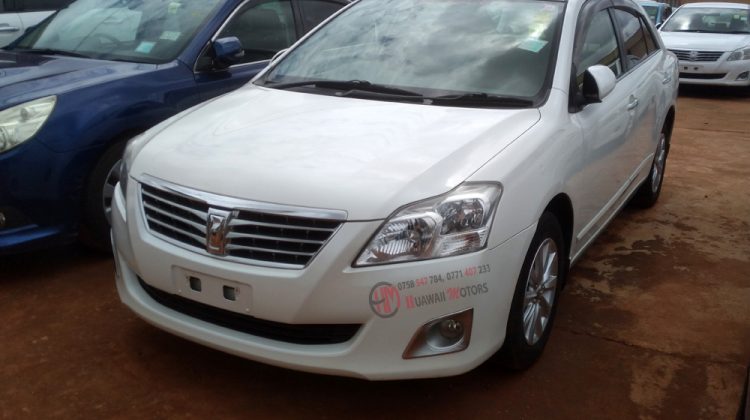 2012 TOYOTA PREMIO