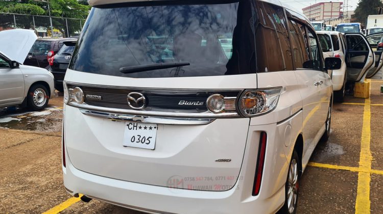 2013 MAZDA BIANTE