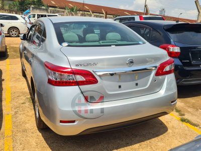 2013 NISSAN SYLPHY