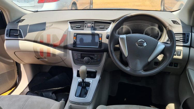 2013 NISSAN SYLPHY