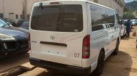 2013 TOYOTA HIACE VAN