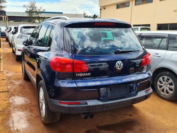 2013 VOLKSWAGEN TIGUAN