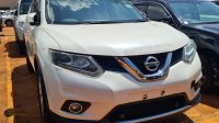 2014 NISSAN X-TRAIL