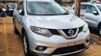 2014 NISSAN X-TRAIL