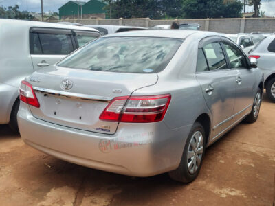 2014 TOYOTA PREMIO