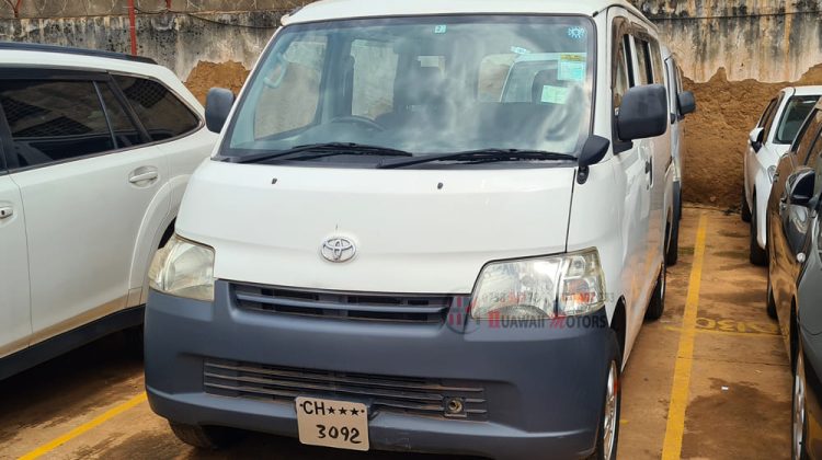 2014 TOYOTA TOWNACE VAN DX