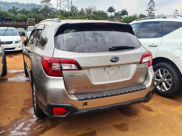 2015 SUBARU OUTBACK