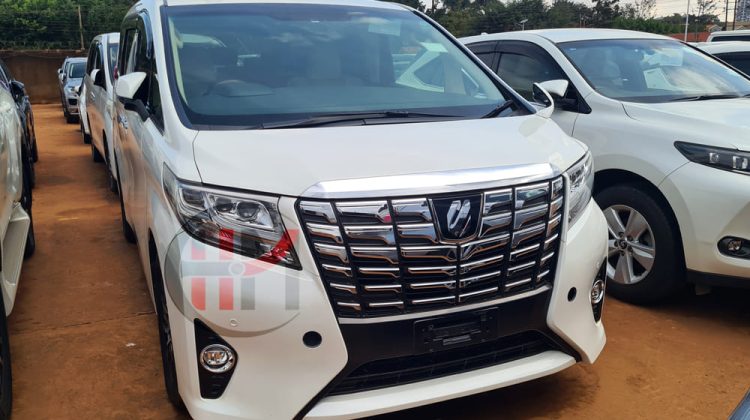 2015 TOYOTA ALPHARD