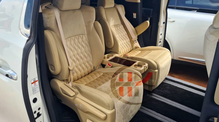 2015 TOYOTA ALPHARD