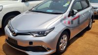 2015 TOYOTA AURIS