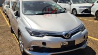 2015 TOYOTA AURIS