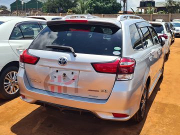 2015 TOYOTA COROLLA FIELDER HYBRID