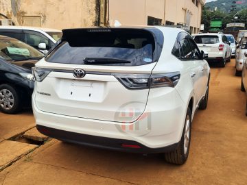 2015 TOYOTA HARRIER