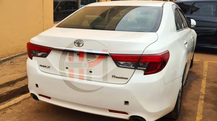 2015 TOYOTA MARK X PREMIUM