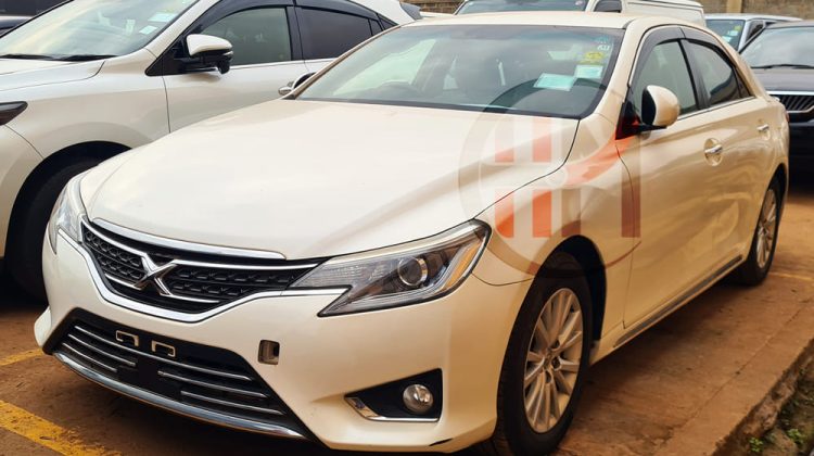 2015 TOYOTA MARK X PREMIUM