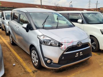 2016 TOYOTA SIENTA