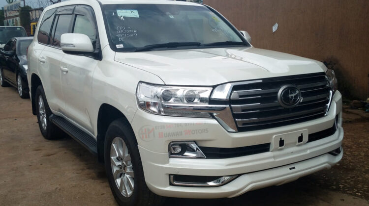 2016 TOYOTA LAND CRUISER ZX