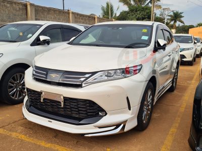 2017 TOYOTA HARRIER