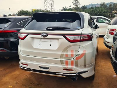 2017 TOYOTA HARRIER