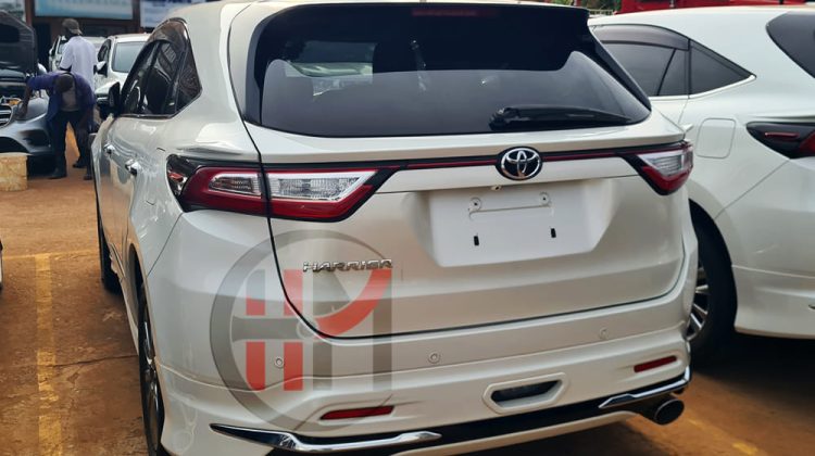 2017 TOYOTA HARRIER