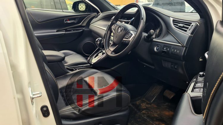 2017 TOYOTA HARRIER