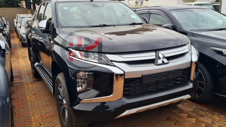 2020 MITSUBISHI TRITON