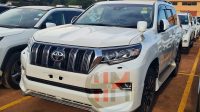 2022 TOYOTA LAND CRUISER PRADO TX