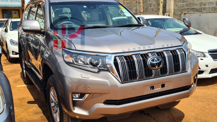 2022 TOYOTA LAND CRUISER PRADO TX