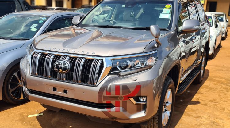 2022 TOYOTA LAND CRUISER PRADO TX