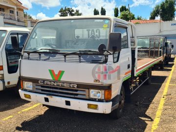 1992 MITSUBISHI CANTER CAR CARRIER