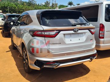 2017 TOYOTA HARRIER HYBRID