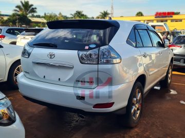 2012 TOYOTA HARRIER